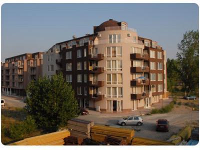 Stella Polaris Apartcomplex Pantai Sunny Luaran gambar